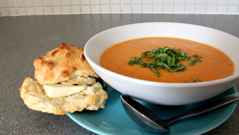 5minutedinnerrollstomatosoup4